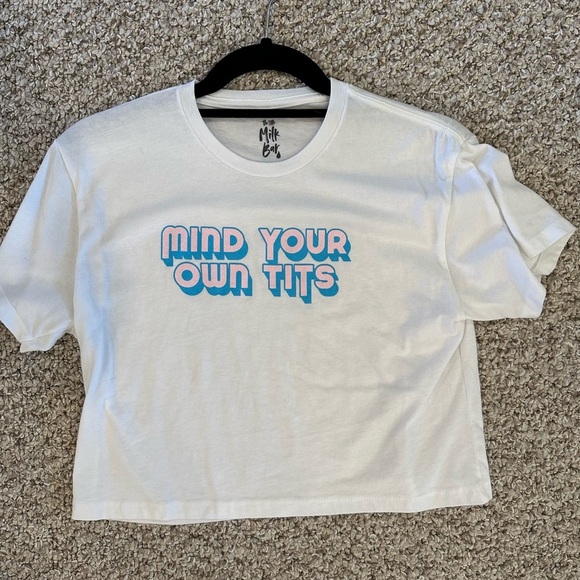 The Little Milk Bar Graphic Crop Tee - Picture 1 of 3
